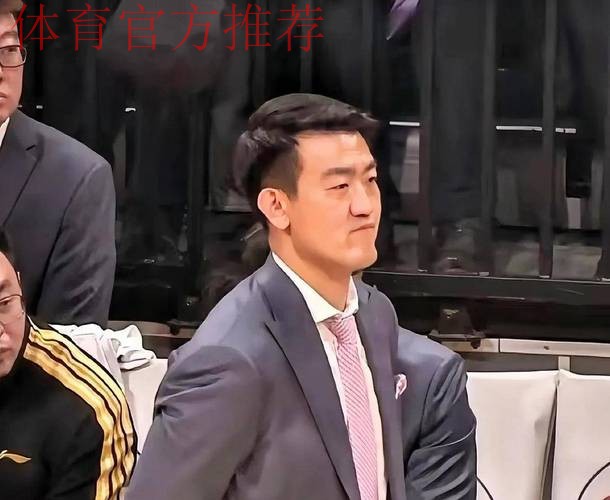 输辽宁问题太多!全队没配合,王博无应变,吴晓下滑引篮板被虐! 输辽宁问题太多!全队没配合,王博无应变,吴晓下滑引篮板被虐!